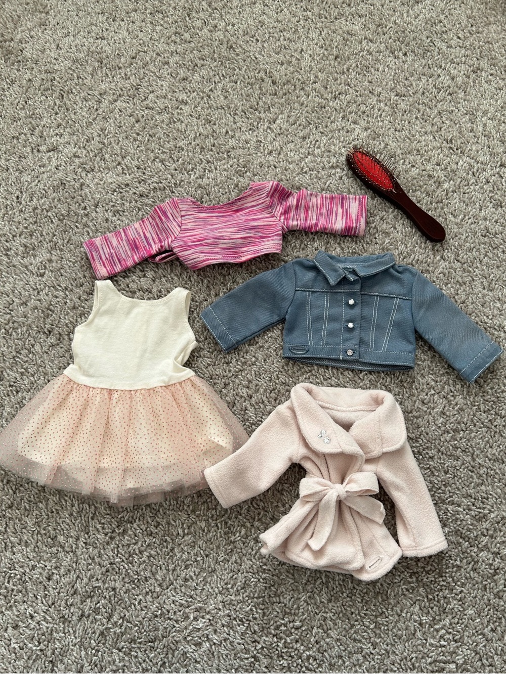 American Girl Doll Outfit Set, Top, and Brush (5 items)
